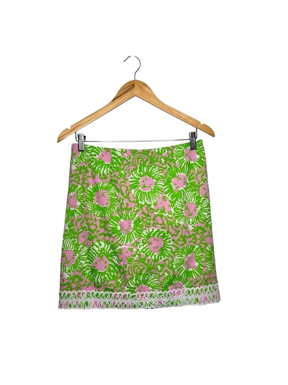 Lilly Pulitzer Sunnyside Mini Skirt Green Pink Lion Print Crochet Trim Cotton 4